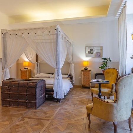 Citta Del Capo Hotel Триест Екстериор снимка