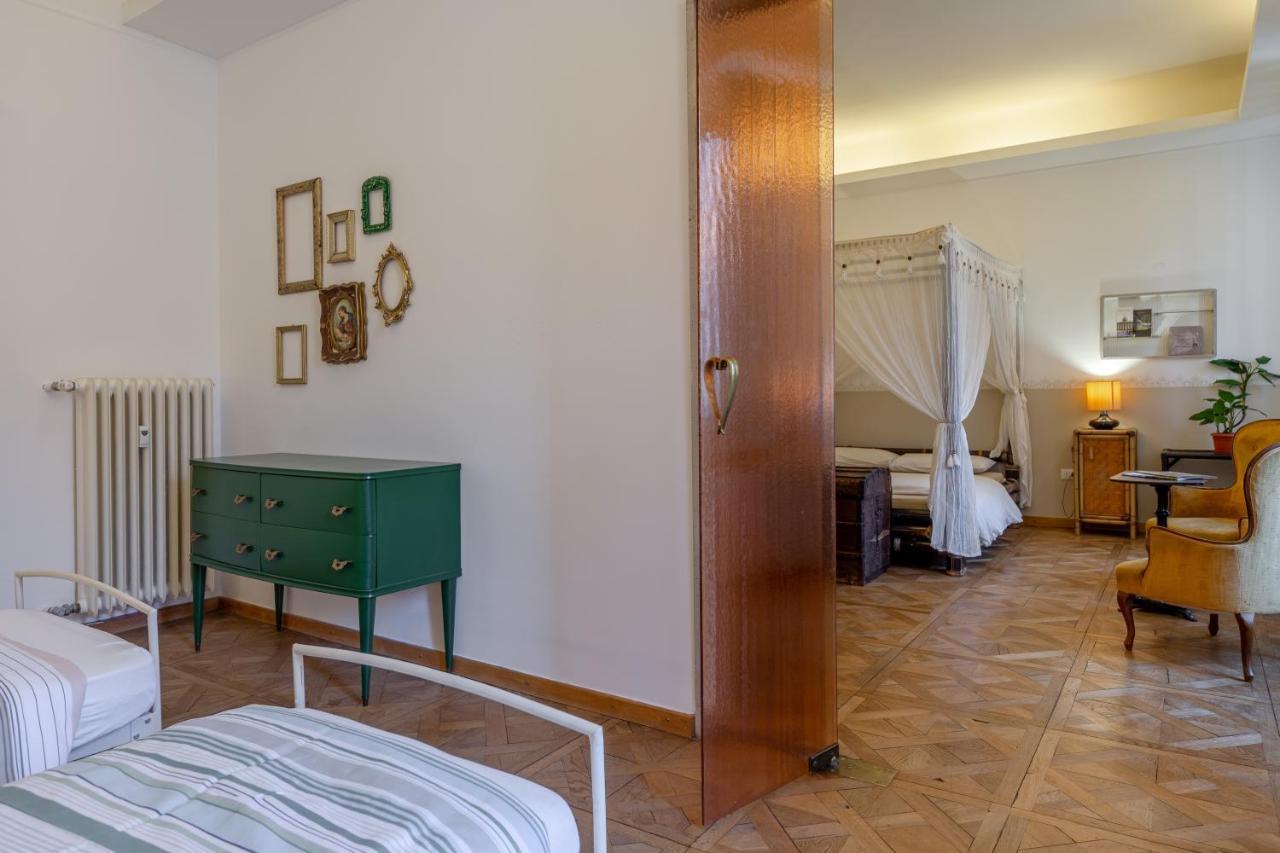 Citta Del Capo Hotel Триест Екстериор снимка
